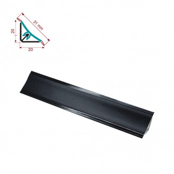 Малка вдлъбната водобранна лайсна, черна Малка вдлъбната водобранна лайсна, черна