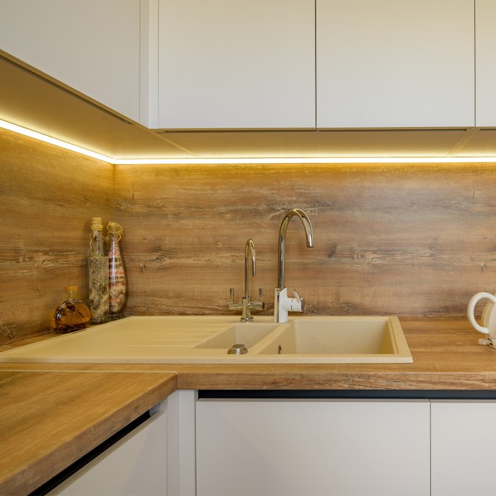 IVENTO Corner aluminum profile for LED strip 16x16mm, 3m. 31L.210.05 - Furniture LED lighting IVENTO Corner aluminum profile for LED strip 16x16mm, 3m. Furniture LED lighting