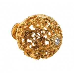 Crystal line handles